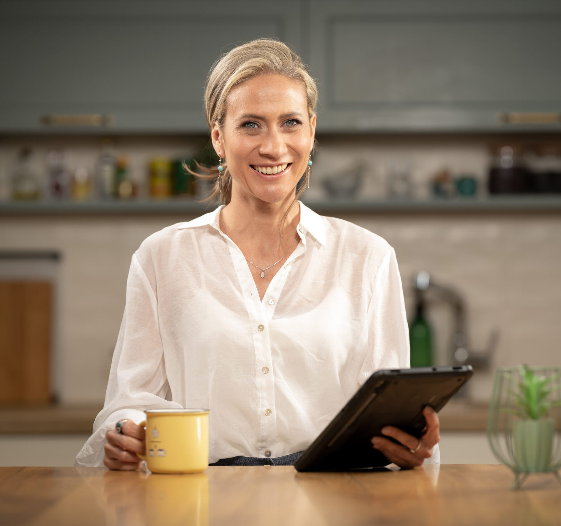 Mayra Medina, Astrologer, Digital Designer and Creative Advisor for Astrologers